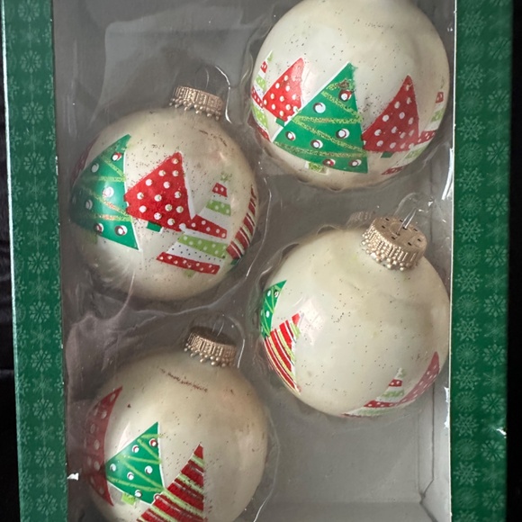 Vintage Holiday Time Christmas Tree glass ornaments - Picture 2 of 3